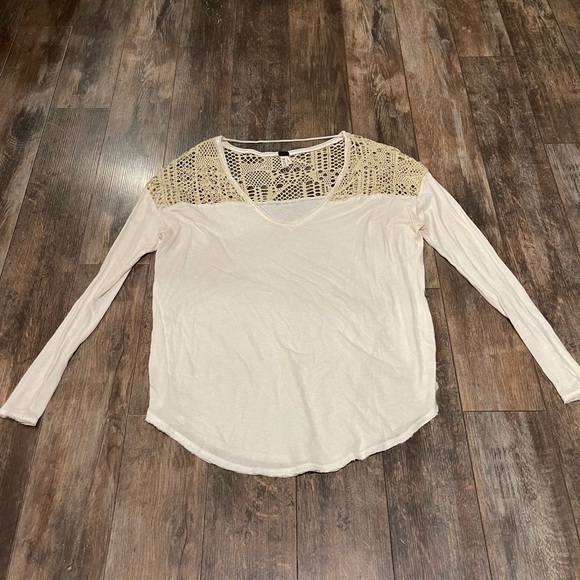 We The Free Tops - We The Free Ivory Crochet Accent Long Sleeve Top